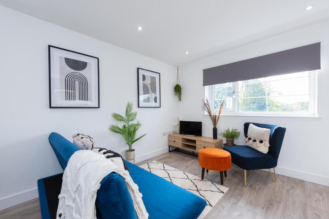 Stratford-Upon-Avon Luxury Snug With Free Parking Apartment Exterior photo